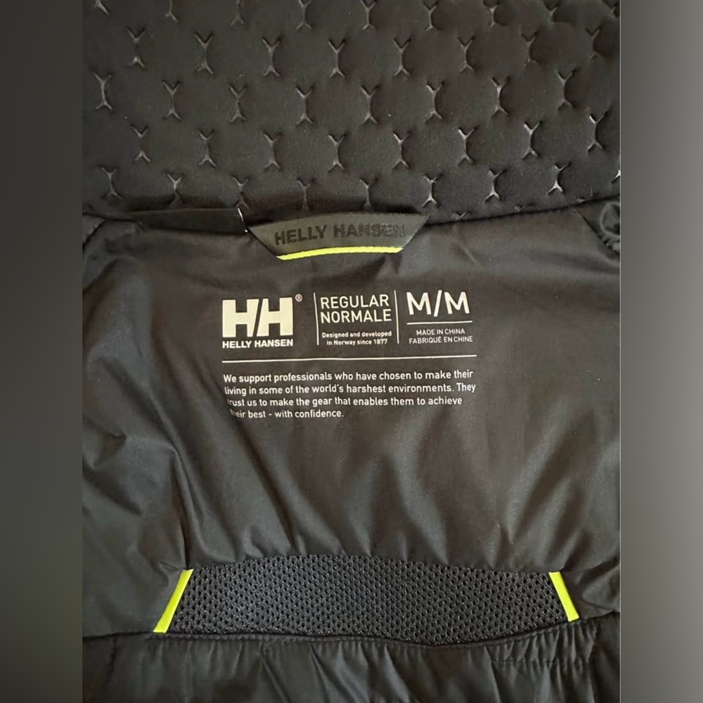 Helly Hansen Ski Jacket - image 3